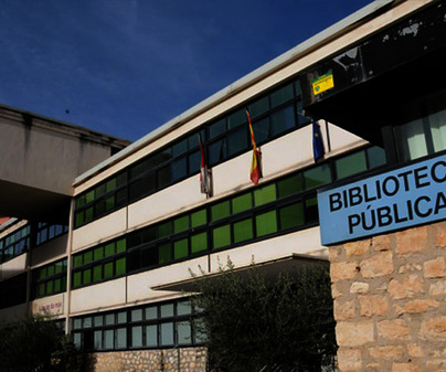 Biblioteca Pública Fermín Caballero