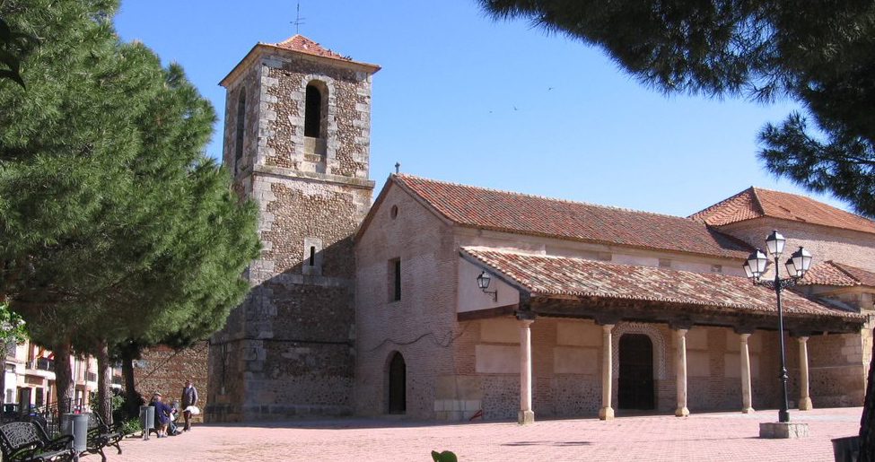 Iglesia de San Bartolomé en Valdenuño Fernández