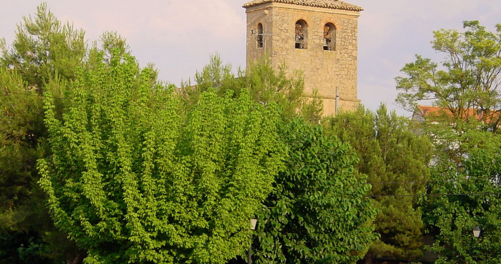 Iglesia del siglo XV de El Peral