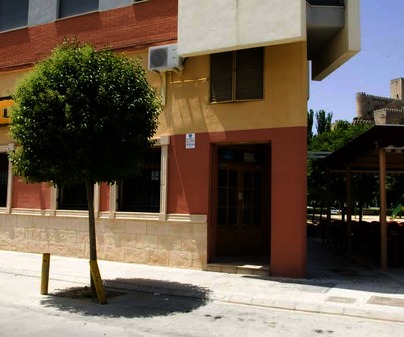 Fachada. Restaurante Casa Rogelio. Almansa (Albacete)