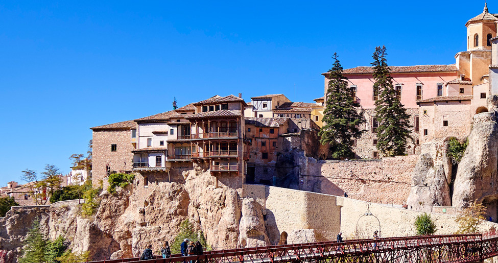 Abuelo Albardilla guapo Visit Hanging Houses | TCLM