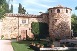 Palacio de los Condes de Mora, Layos