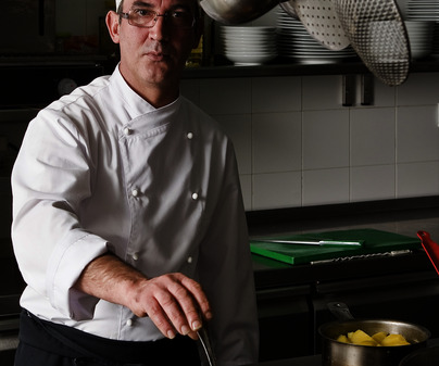 Ezequiel Ciorraga, chef del Restaurante La Fonda de Alberto (Valdepeas) /<b>Jorge Moreiro</b>