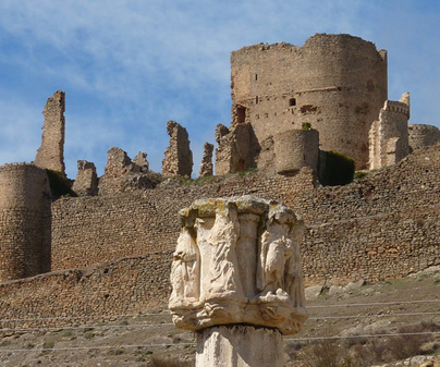 Castillo de los Bobadilla