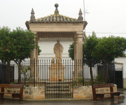 Casas de Fernando Alonso. Ermita San Antn.