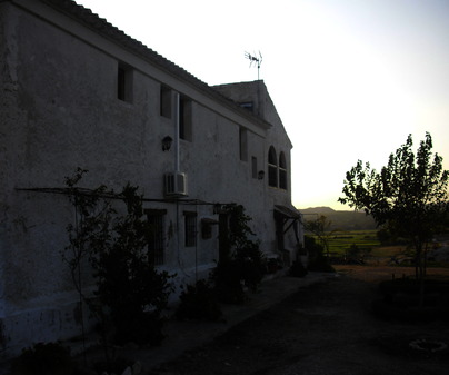 Vista lateral Casa Rural La Casona en Helln (Albacete)