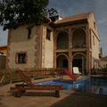 Fachada de la Casa Rural Figueroa de Fuentenava de Jábaga (Cuenca)