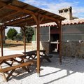 Barbacoa y cenador de Casa Rural Robledo Miranda - Casas Rurales Vía Verde