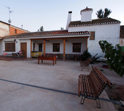 Casa Rural Casa de los Muleros, en Hoya Gonzalo (Albacete)