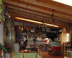 Hostal-Restaurante San Antonio, en Tragacete (Cuenca)