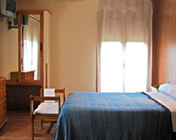 Hostal Los Palancares, en Fuentes (Cuenca)