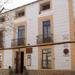 Hostal Rural Su Casa, en Salobre (Albacete)