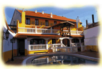Hostal La Mancha, en Tarazona de La Mancha (Albacete)