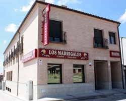 Hostal Los Madrigales, en Lominchar (Toledo)