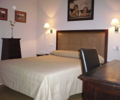 Hostal Moratn, en Pastrana (Guadalajara). Habitacin matrimonio