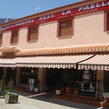 Fachada del Hostal-Restaurante La Paella en Balazote ( Albacete )