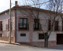 Apartamentos Tursticos Los Huertos, en Horcajo de los Montes (Ciudad Real)