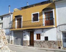 Apartamentos Tursticos Las Minas, en Alcohujate (Cuenca)
