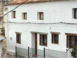 Casas-Cueva Dulcinea, en Alcal del Jcar (Albacete)