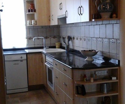 Cocina Cerezo Apartamentos Tursticos el Mirador del Otero en Caracenilla