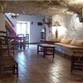 Alojamientos Rurales Singulares Casas-Cueva Molinos y Dulcinea, en Alcalá del Júcar (Albacete)