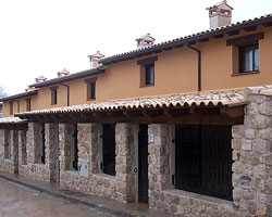 Apartamentos Tursticos Los Parajes, en Fuentelencina  (Guadalajara)