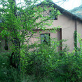 Vista de la casa del Albergue Rural La Mata en Valdesotos (Guadalajara)