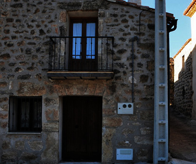 Exterior de Apartamentos Turísticos El Chozo de la Calleja en SigUenza (Guadalajara)