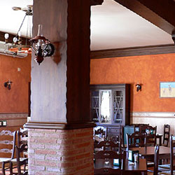Restaurante Mesn El Cruce, en Chilln (Ciudad Real)